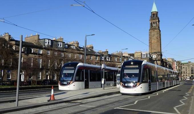 tram at shandwick place